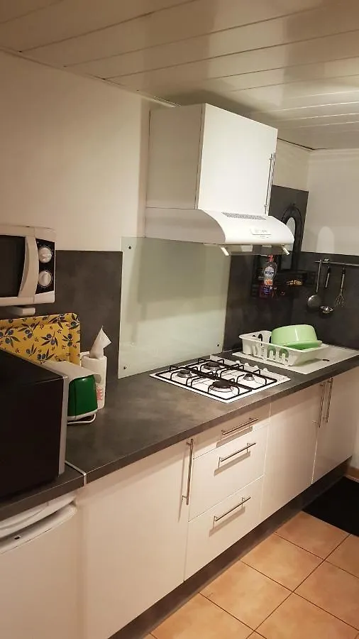 Appartement Meuble Bord De Mer Fos Sur Mer Fos-sur-Mer 0*,