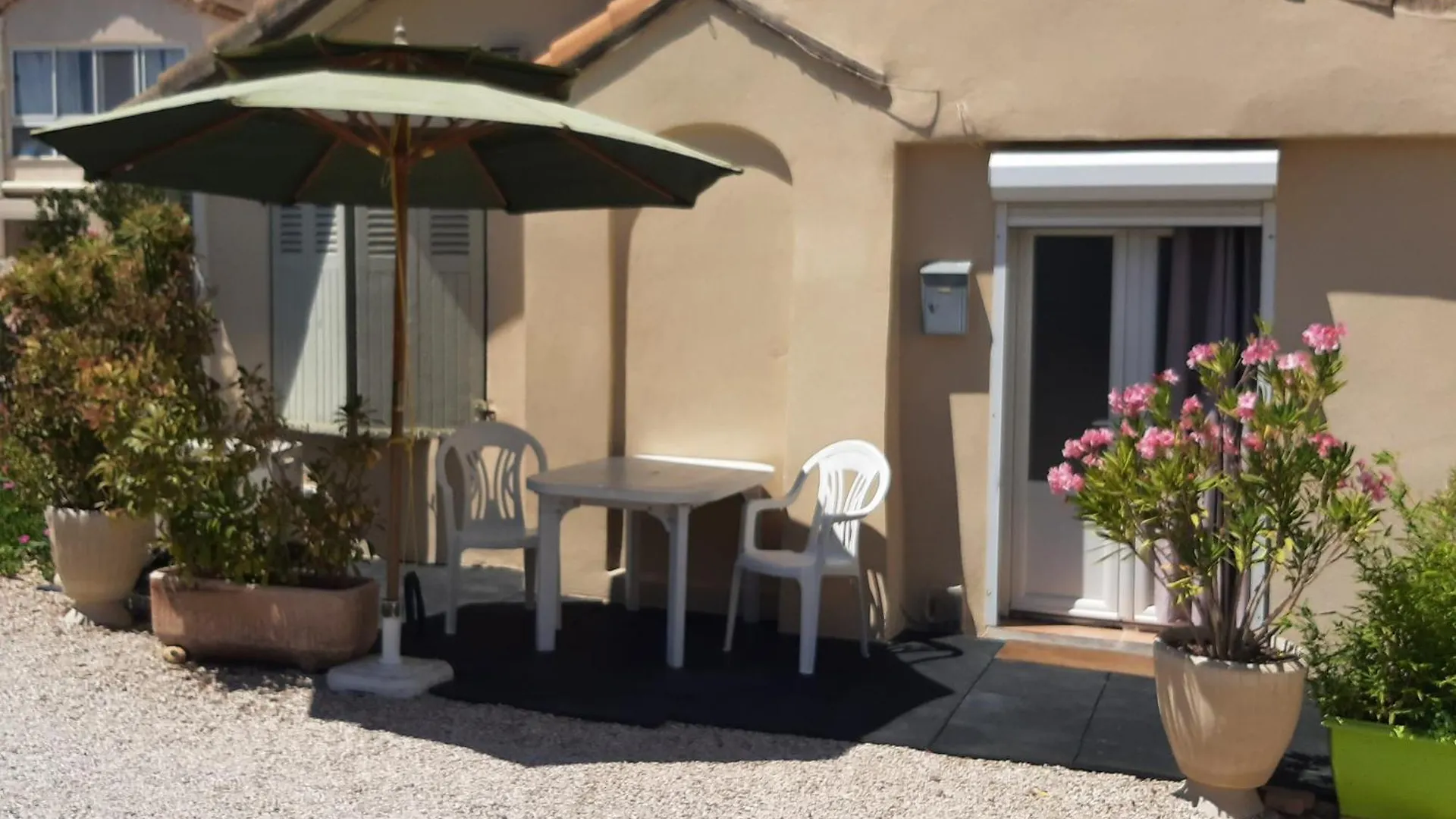 Appartement Meuble Bord De Mer Fos Sur Mer Fos-sur-Mer France
