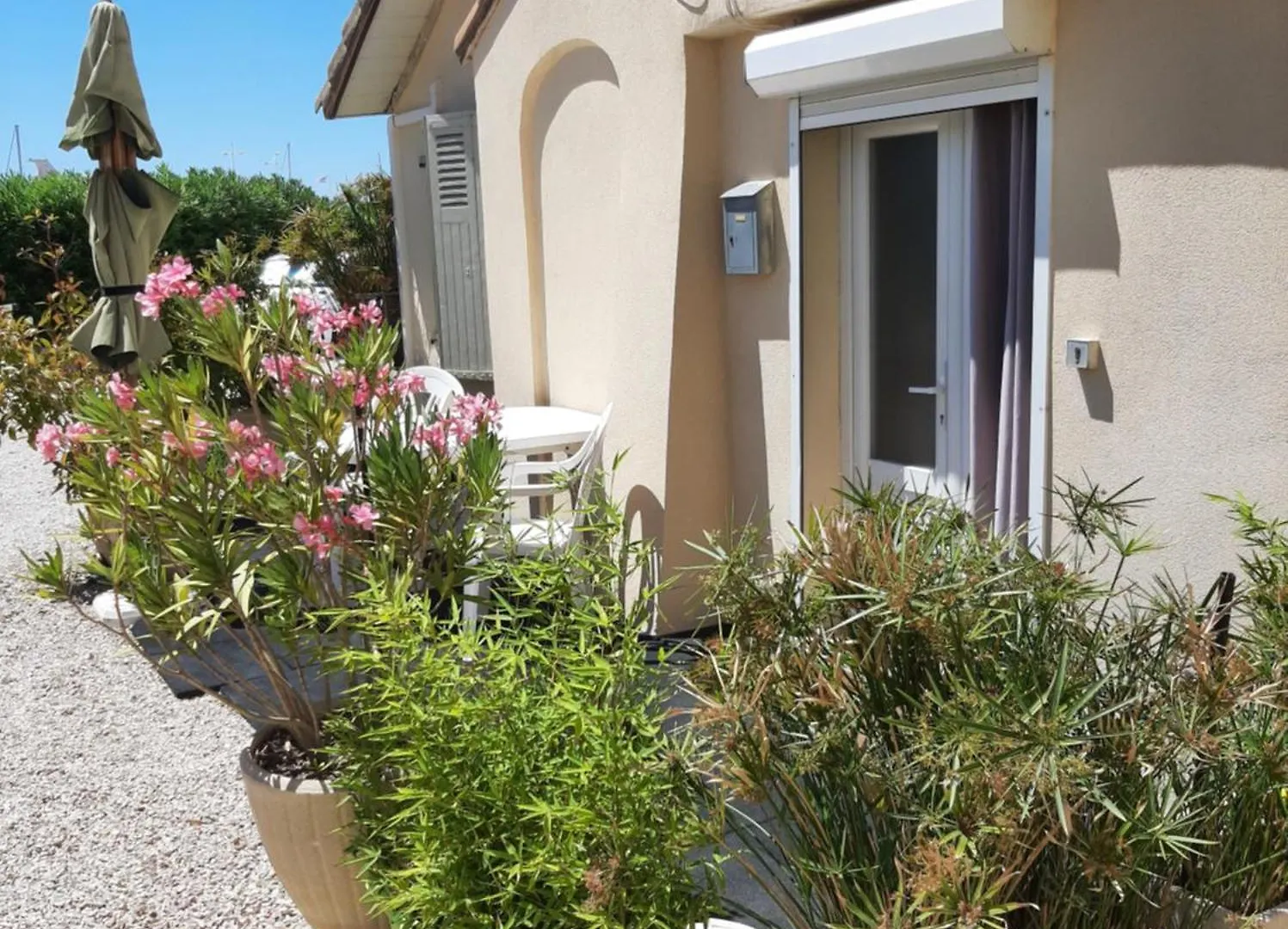 Apartment Appartement Meuble Bord De Mer Fos Sur Mer Fos-sur-Mer
